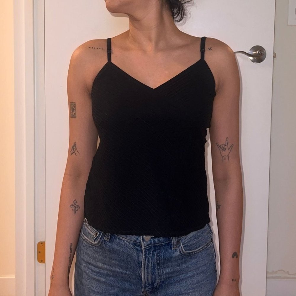 100% cotton black top
